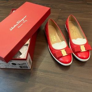 Salvatore Ferragamo Rufina flats